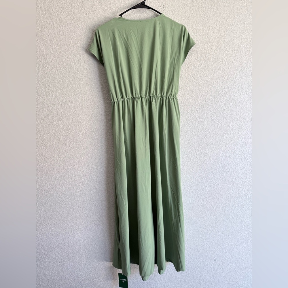 Halara Breezeful Short Sleeve Pocket Tie Back Quick Dry Midi Dress wasabi green - Picture 9 of 9